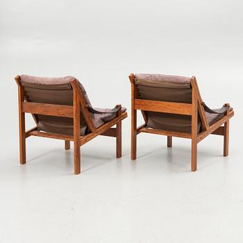 Torbjørn Afdal, Armchairs, a pair, “Hunter”, Stranda Industri A/S for Bruksbo, Norway, 1960s/70s.