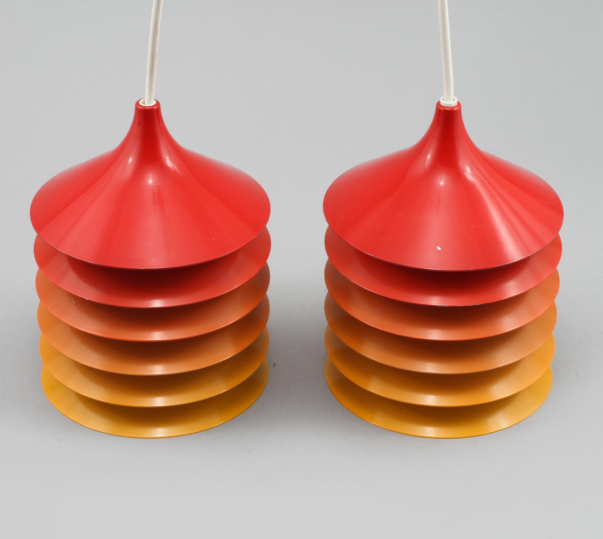 TAKLAMPOR, ett par, "Duett", IKEA, 1970-tal, höjd 20 cm.
