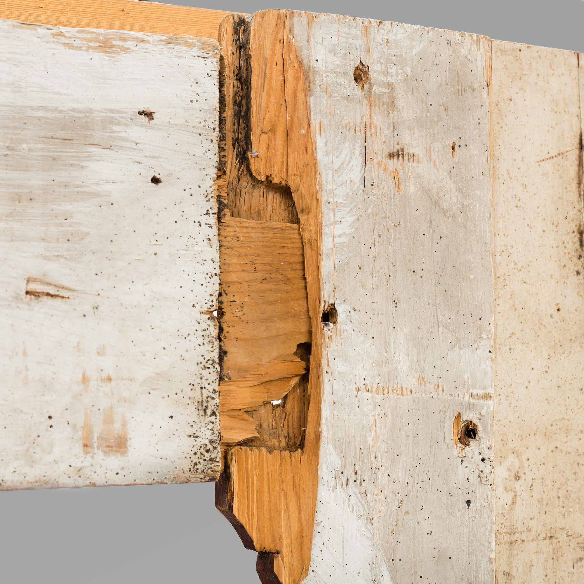 a early 19th century folk art bedcabinet from Dalarna Hälsingland marked B.E.J.S.H.K.P.D.