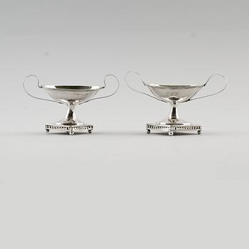 SALTKAR, 1 par, silver, Carl Gustaf Blomborg, Stockholm 1814. Vikt ca 115 g.