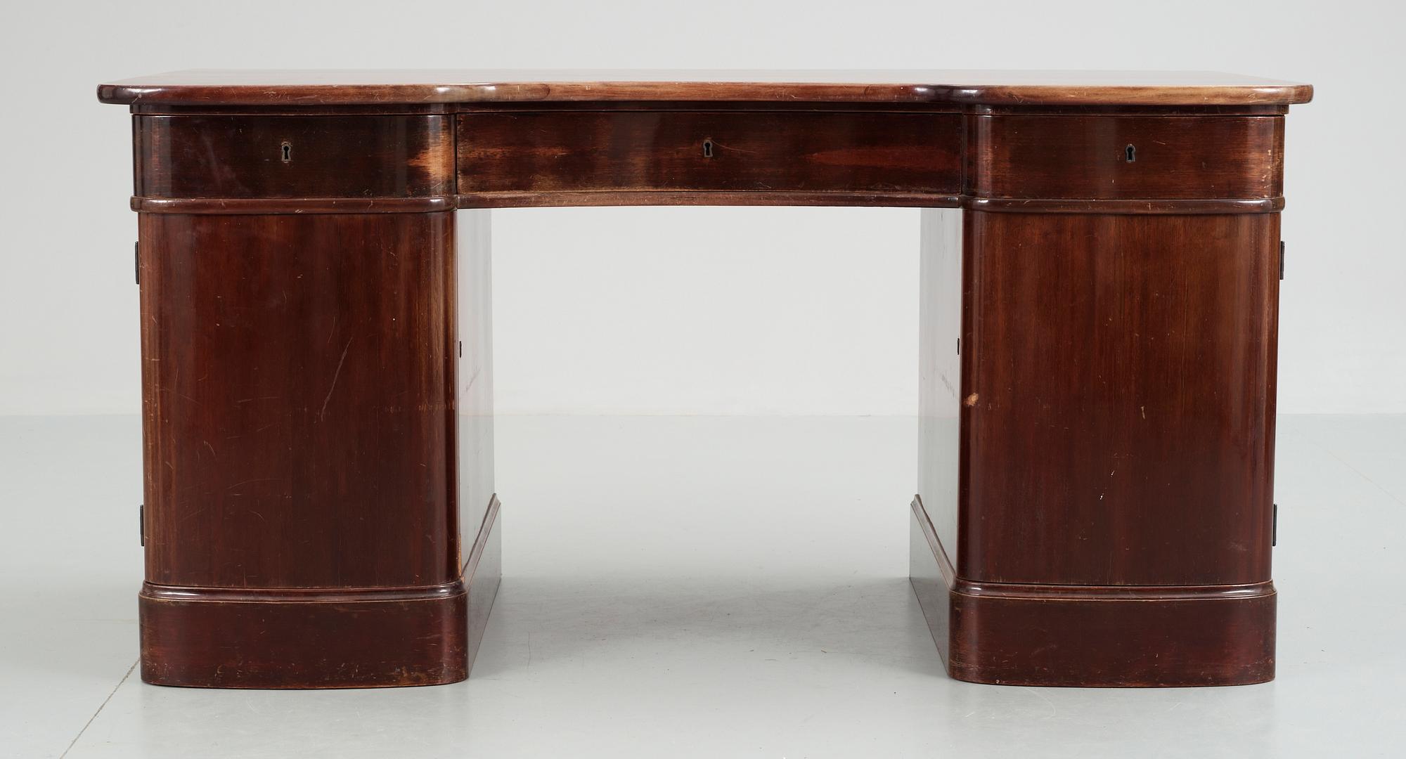 SKRIVBORD, 1920/30-tal.