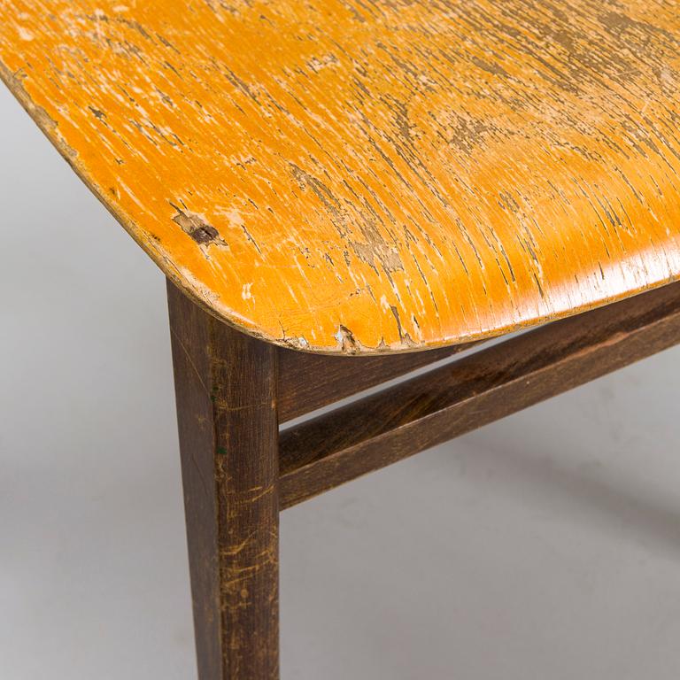 Ilmari Tapiovaara, Ilmari Tapiovaara, fåtöljer, ett par, "Domus", Keravan Puuteollisuus, 1950-tal.