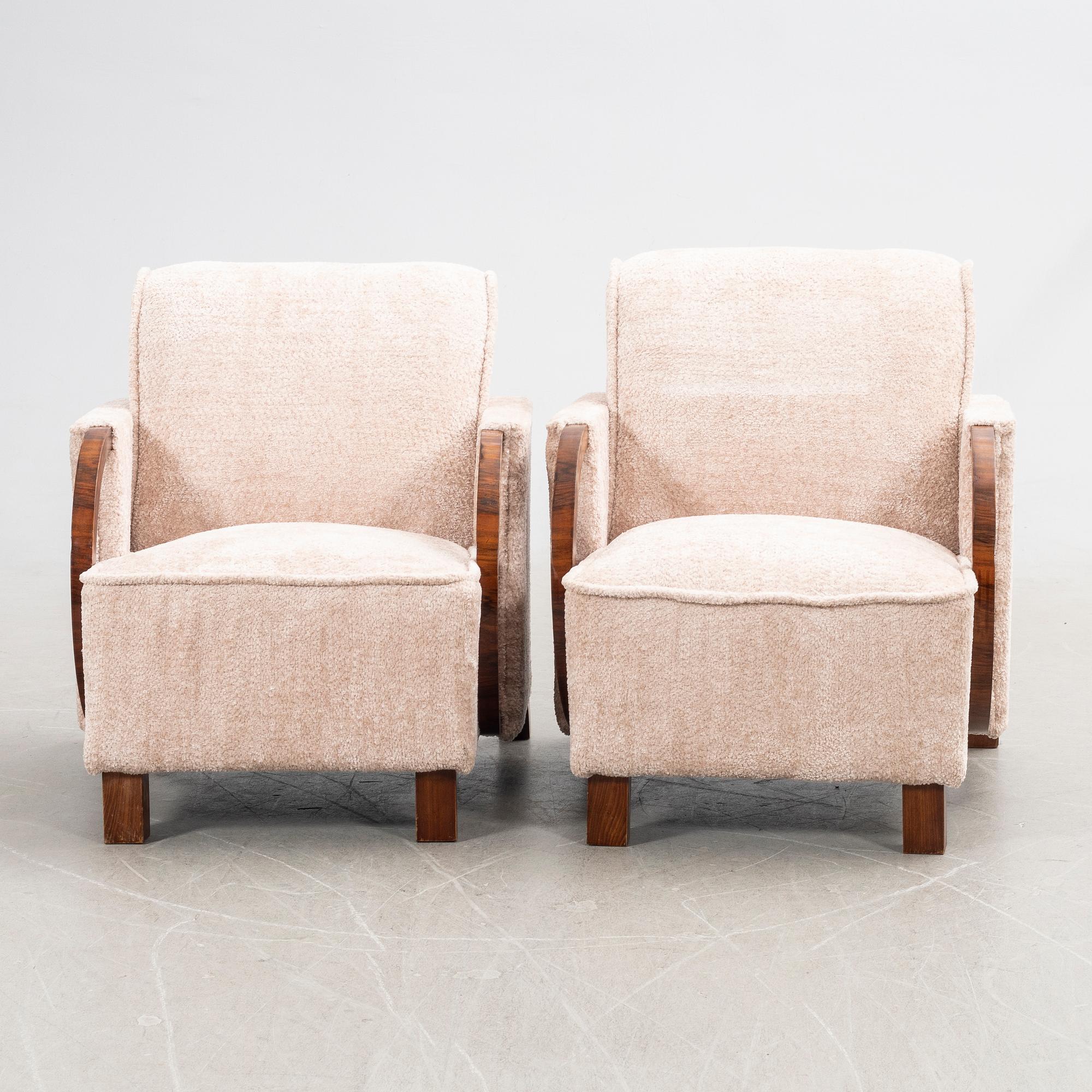 Armchairs, a pair, Art Deco, first half of the 20th century.