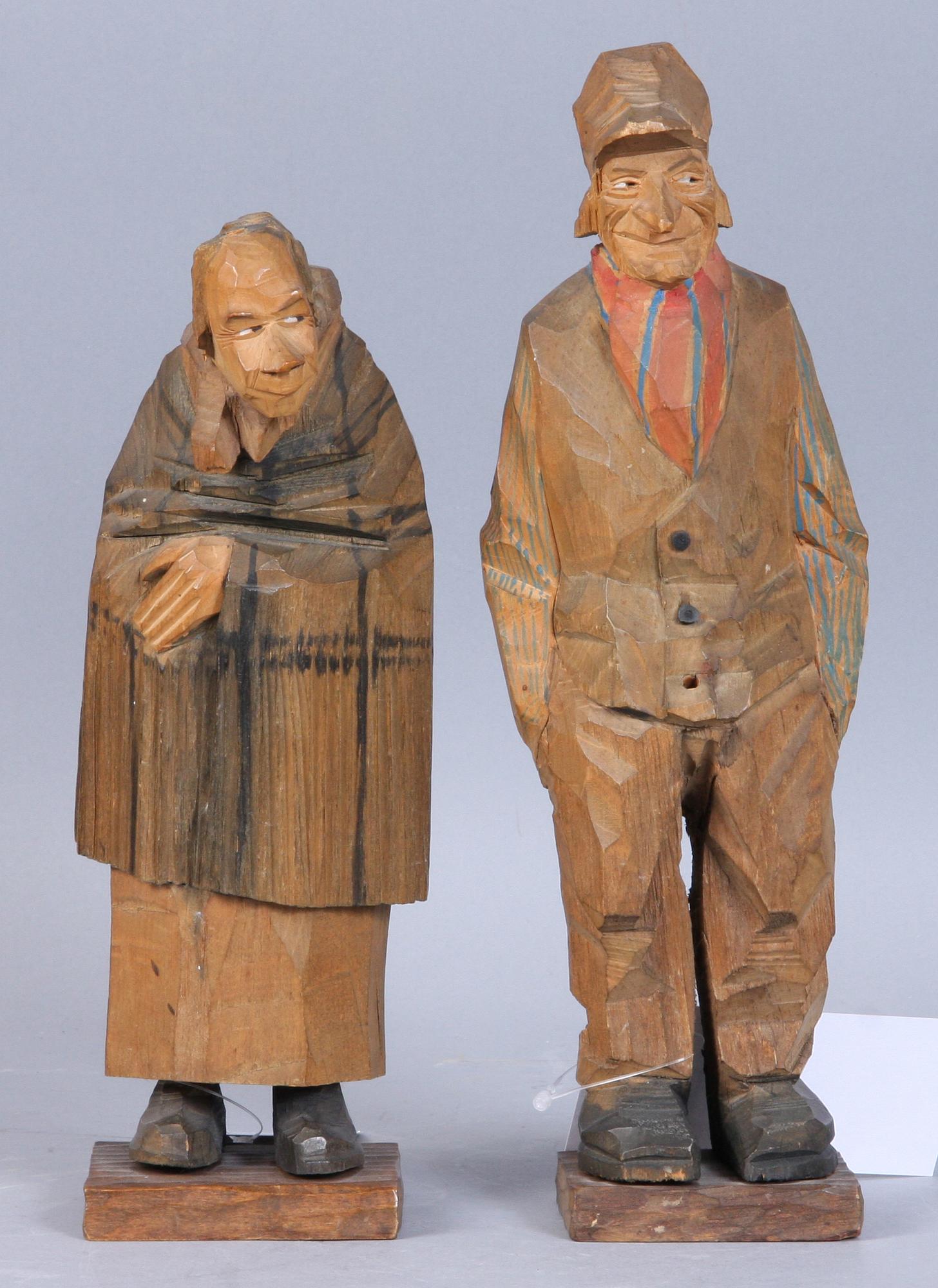 FIGURINER, 2 st, trä, Carl Johan Trygg, sign.
