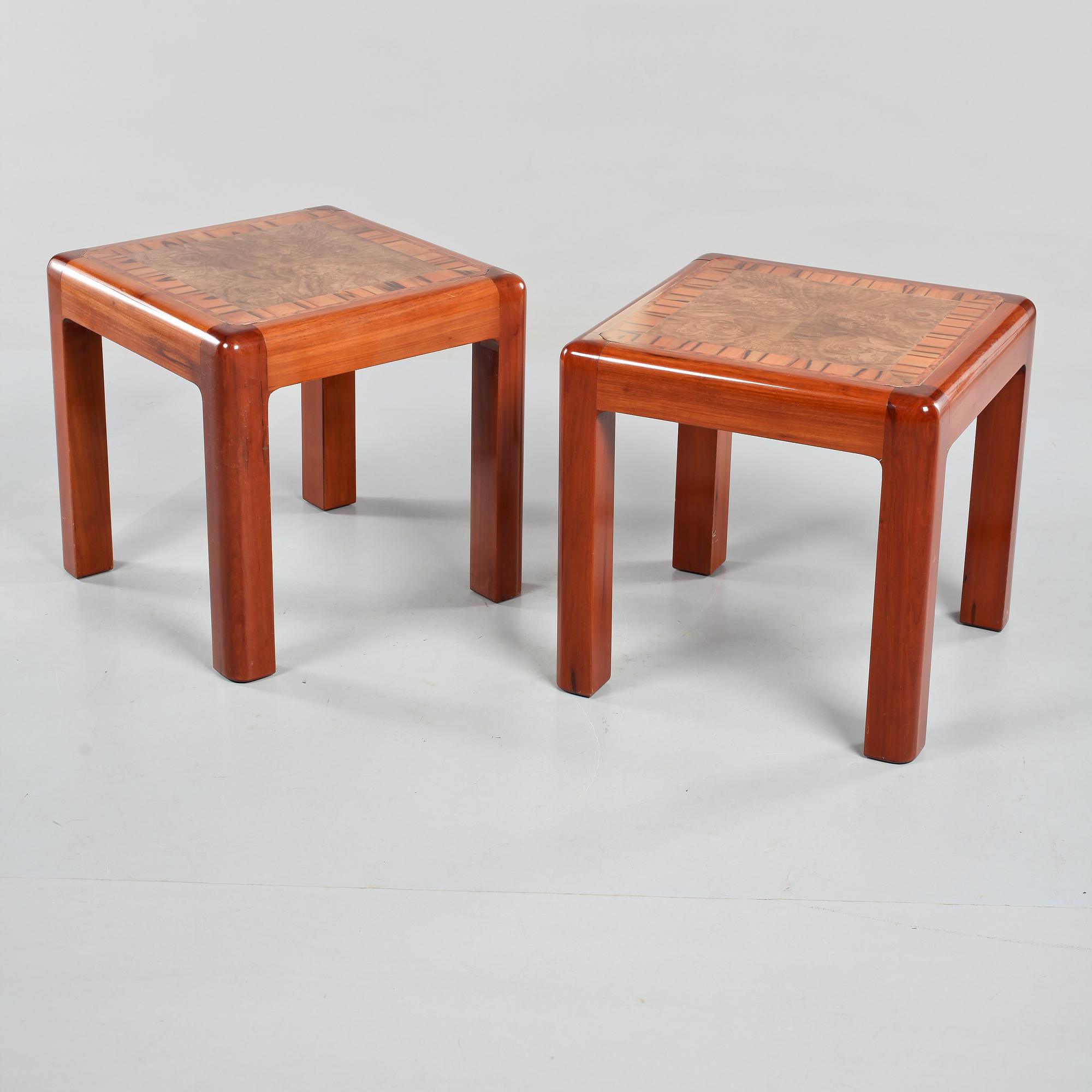 SIDEBORD, ett par, Argentina, 1900-talets senare del.