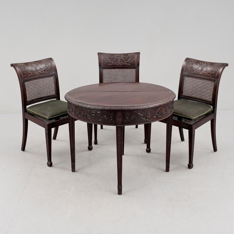 BORD samt STOLAR, 4 delar, troligen Nordiska Kompaniet, 1920-tal.