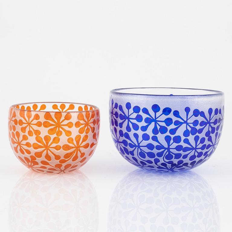 Bertil Vallien, two bowls, Boda-Åfors.