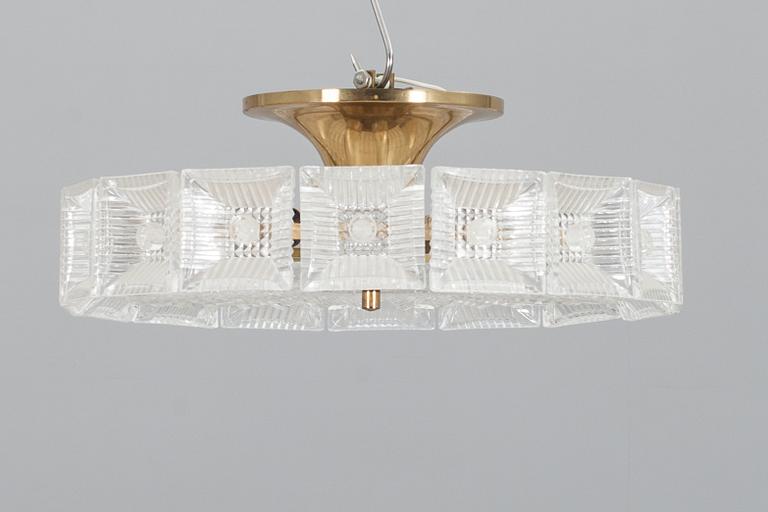 TAKLAMPA. Carl Fagerlund, Orrefors, 1900-talets andra hälft.