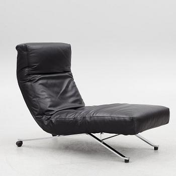 Jens Juul Eilersen, lounge chair, "Control", Eilersen, Denmark.