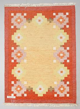 MATTA, rölakan, monogramsignerad IR (Ida Rydelius). Ca 232 x 173 cm.