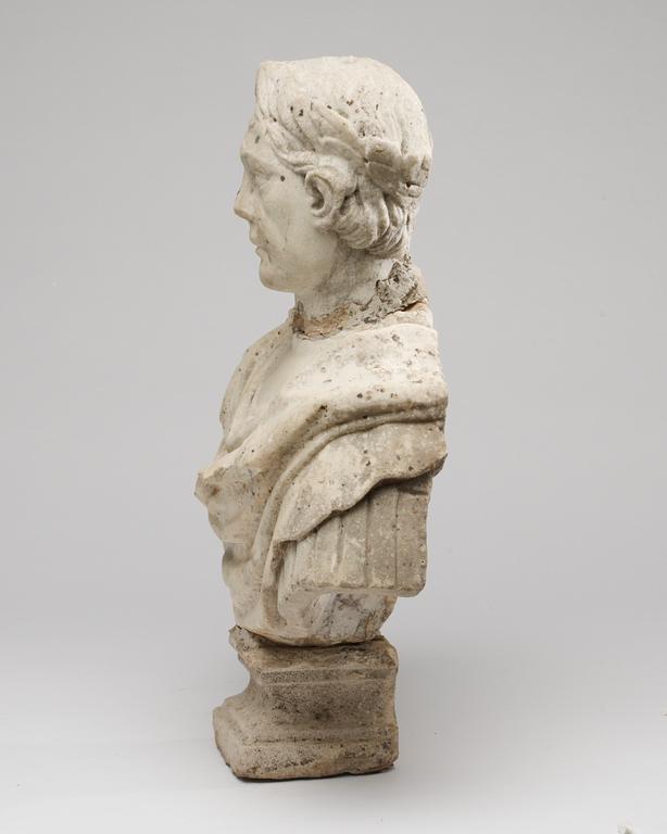 A 16/17th century marble bust.