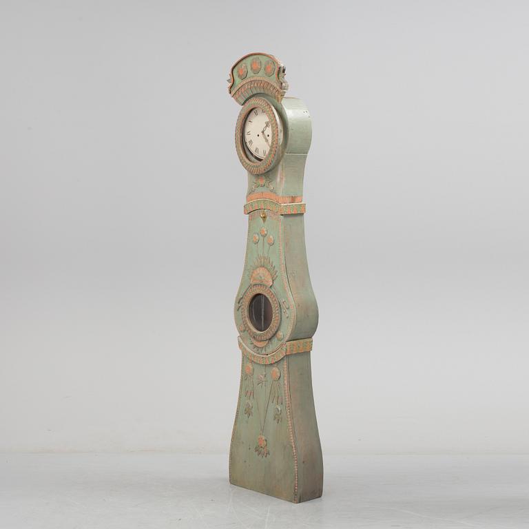 An early 19th century folk art floor clock from Ångermanland.