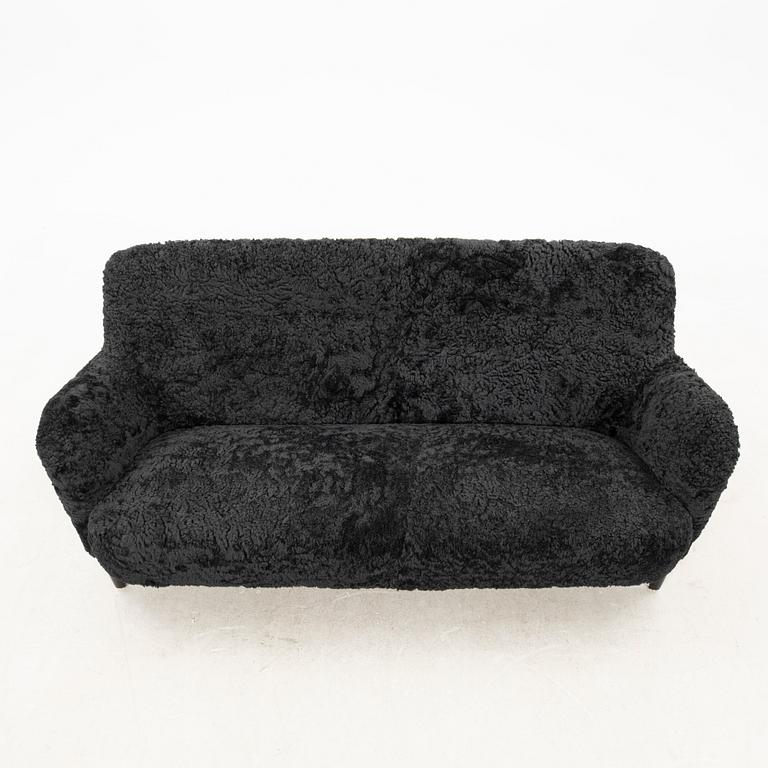Carl Malmsten, soffa "Samsas" sent 1900-tal.