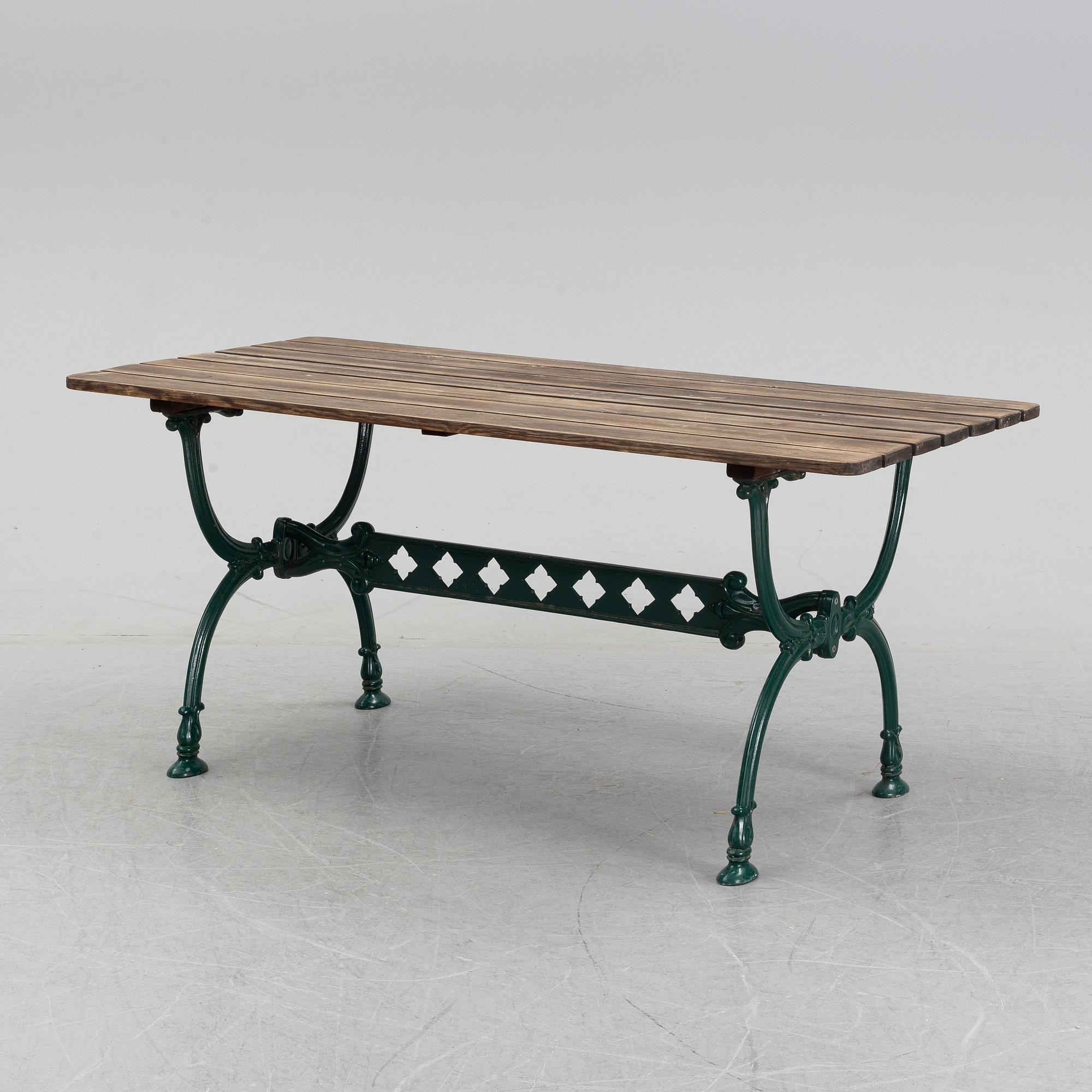 A five piece Byarum suite of garden furniture, late 20th Century.