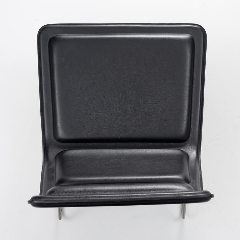 Jasper Morrison, a pair of 'Low Pad' lounge chairs, Cappellini, Italy.