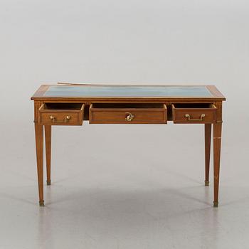 SKRIVBORD med stol England 1900-tal.