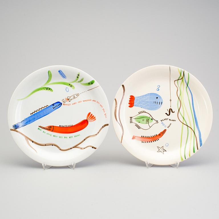 STIG LINDBERG, 8 stycken tallrikar av flintgods, "Löja", Gustavsberg 1948-1962.
