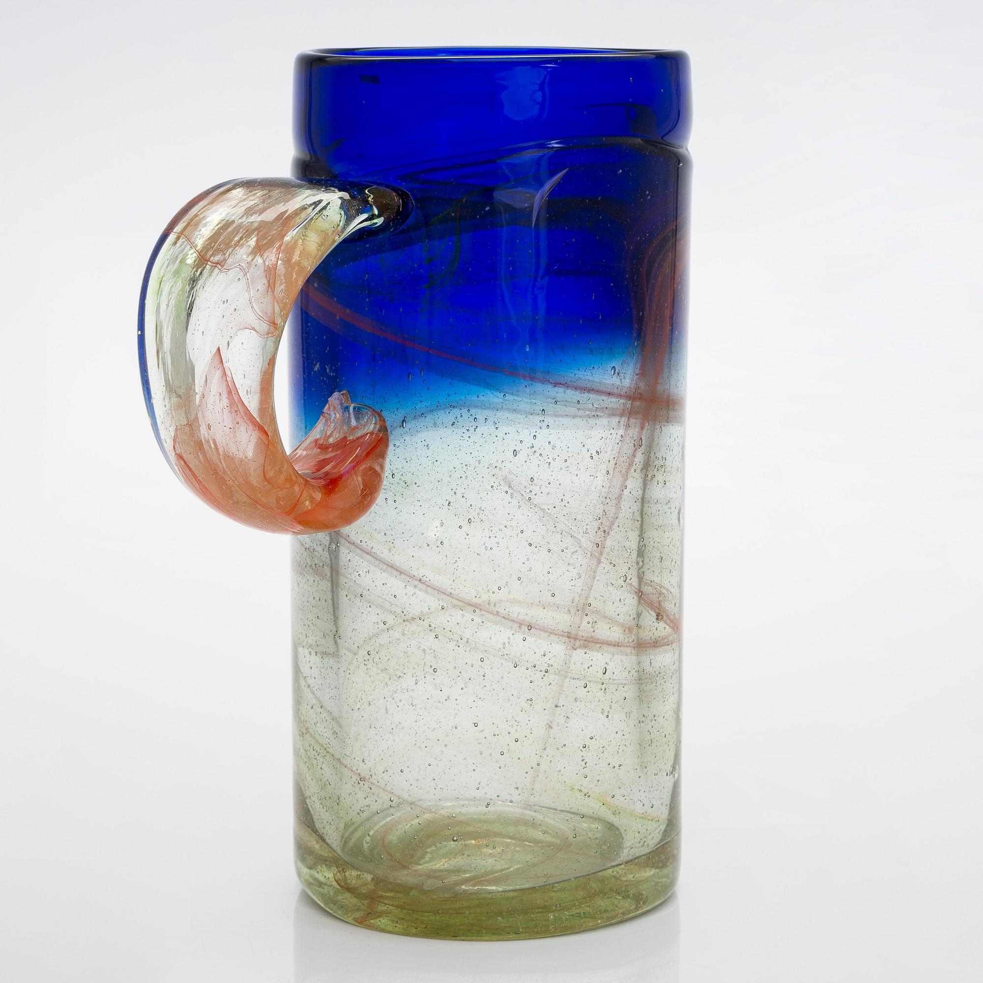Oiva Toikka, a 'Piennar' vase signed Oiva Toikka Nuutajärvi Notsjö.