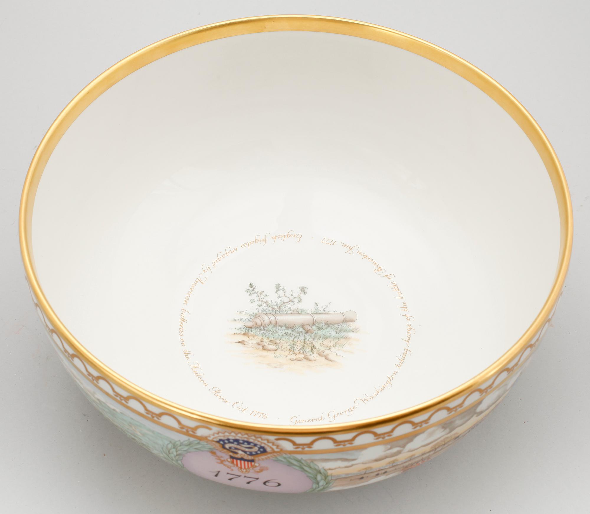 BÅLSKÅL, porslin, "The American Revolution", Sven Vestergaard,  Royal Copenhagen.