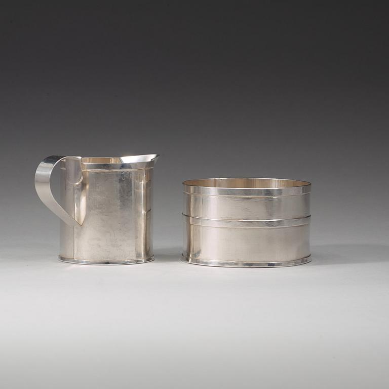 Birger Haglund, a sterling bowl and jug, Stockholm 1998.