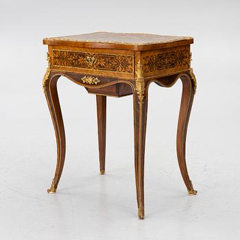 Sybord, Louis XV-stil, tidigt 1900-tal.