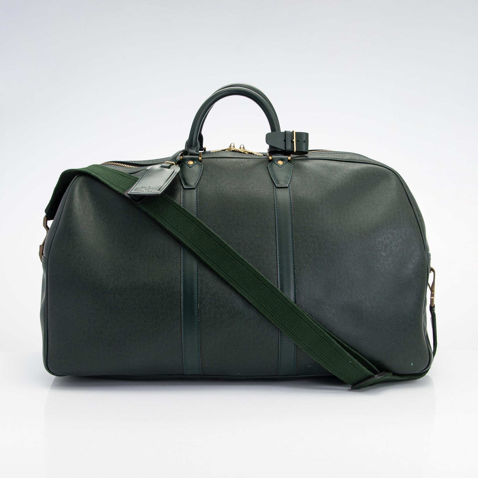 Louis Vuitton, A 'Taiga Kendall GM' Bag.