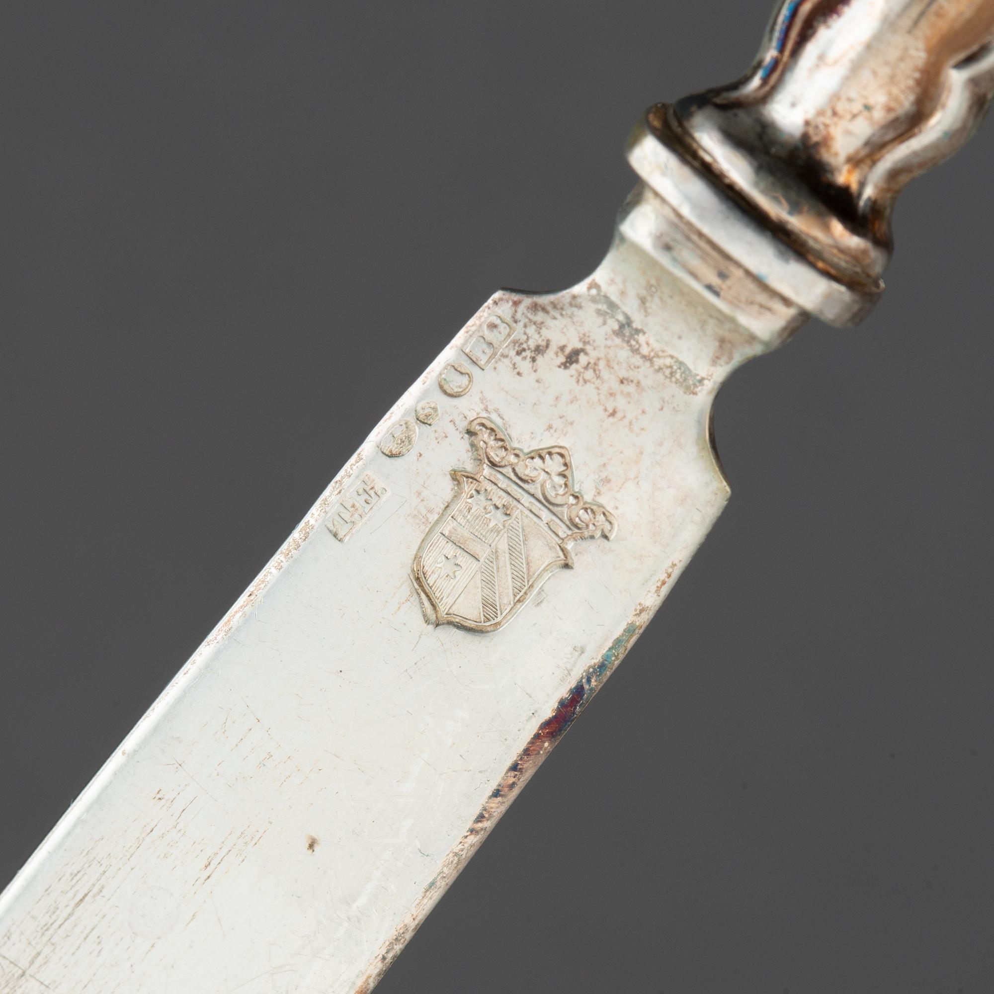 A set of 24 (12+12) fruit-cutlery, marked T.E., Stockholm 1927.