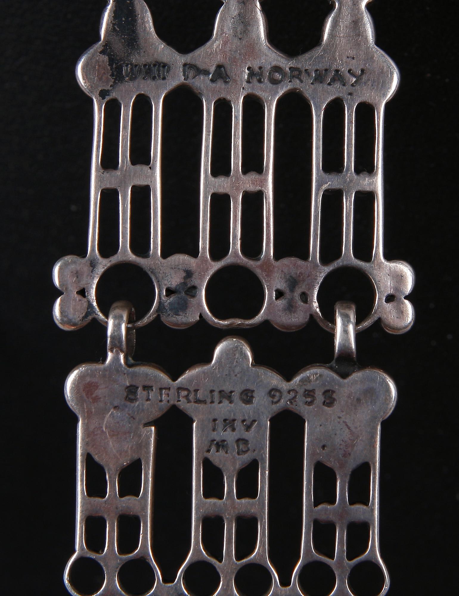 HALSSMYCKE, silver, David Andersen, Norge, 1900-talets mitt.