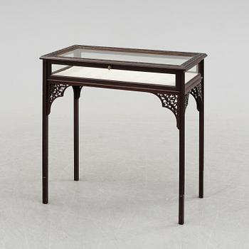 MONTERBORD, sent 1800-tal.