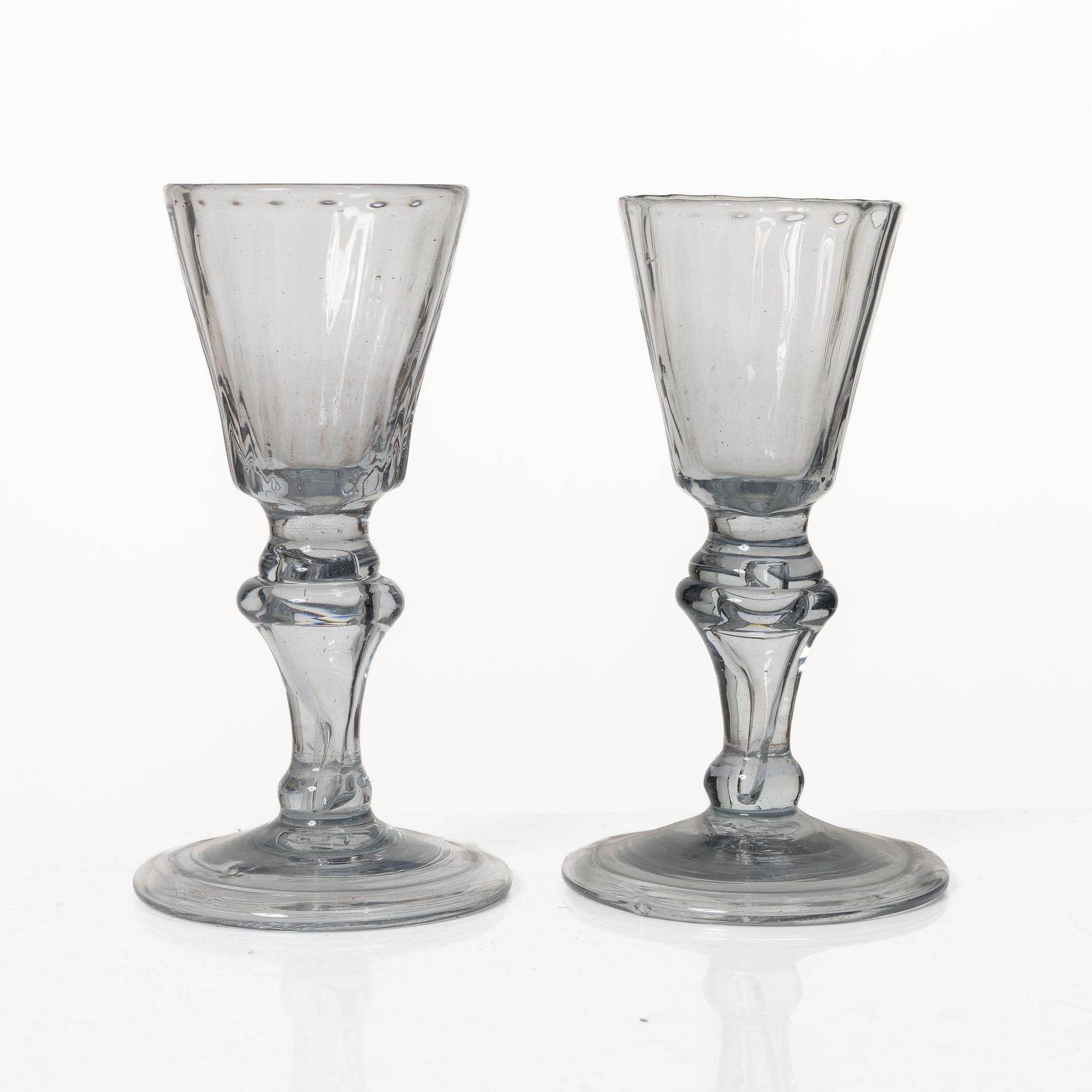 A set of five fluted glasses, 19th century.