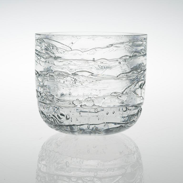 AN "ARCHIPELAGO" GLASS BOWL BY TIMO SARPANEVA FOR IITTALA, signed Timo Sarpaneva -3144.