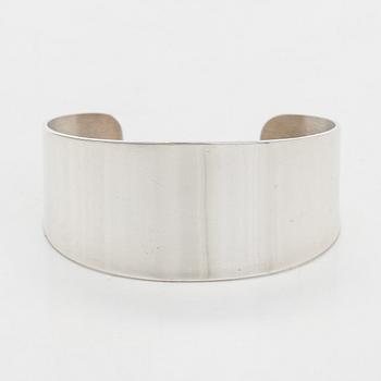 Pekka Piekäinen, necklace, bracelet and brooch, silver, Platinoro, Turku 2000 - 2009.