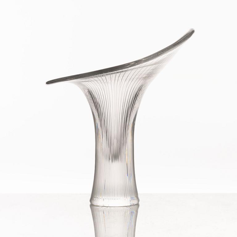 Tapio Wirkkala, a 'Kanterelli' glass vase, Iittala, Finland.