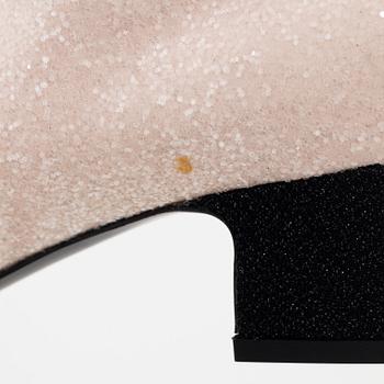 Chanel, a pair of sequin high boots, size 37.