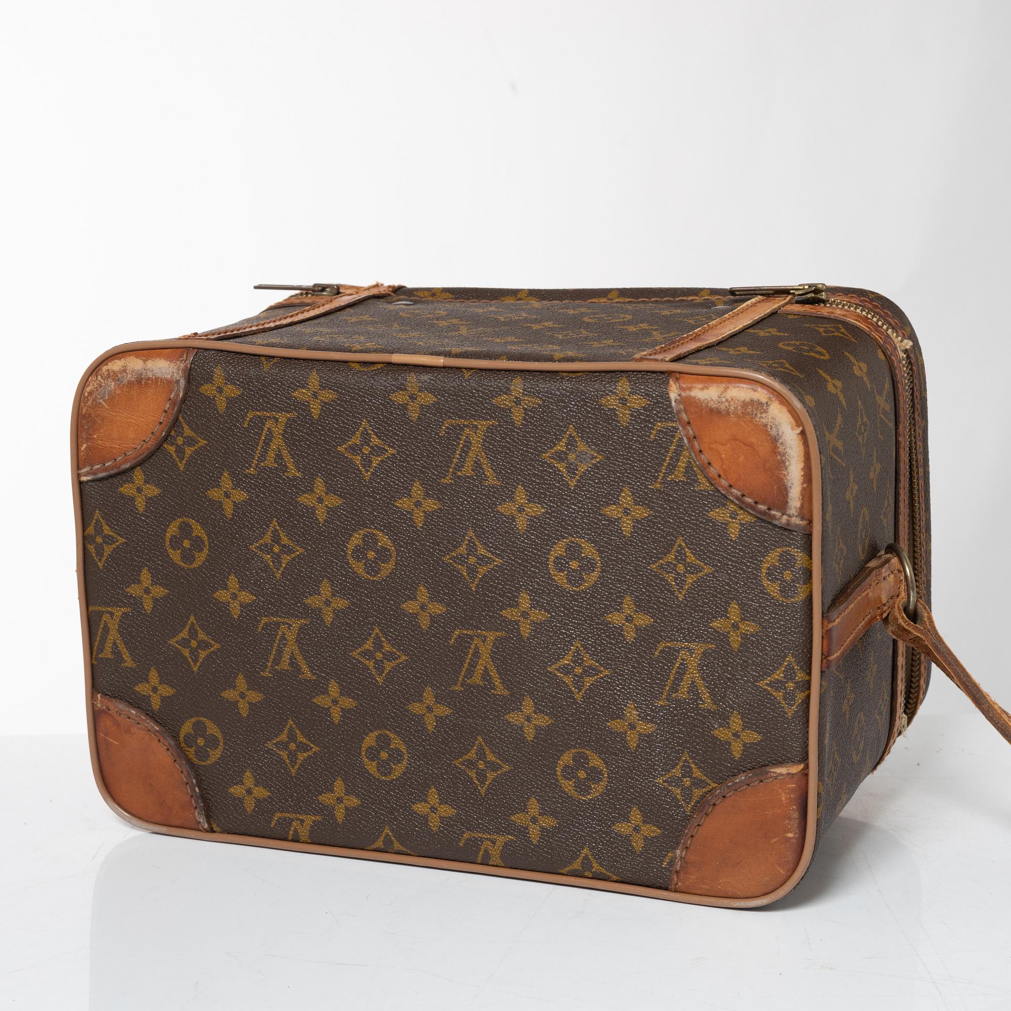 Louis Vuitton, Beauty box/ Vanity case, vintage.