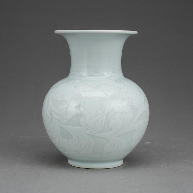 URNA, porslin, Kina, 1900-tal.