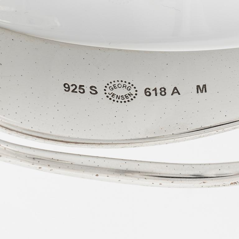 Georg Jensen, bangle bracelet, "Marcia", rhodium-plated sterling silver with brilliant-cut diamonds.