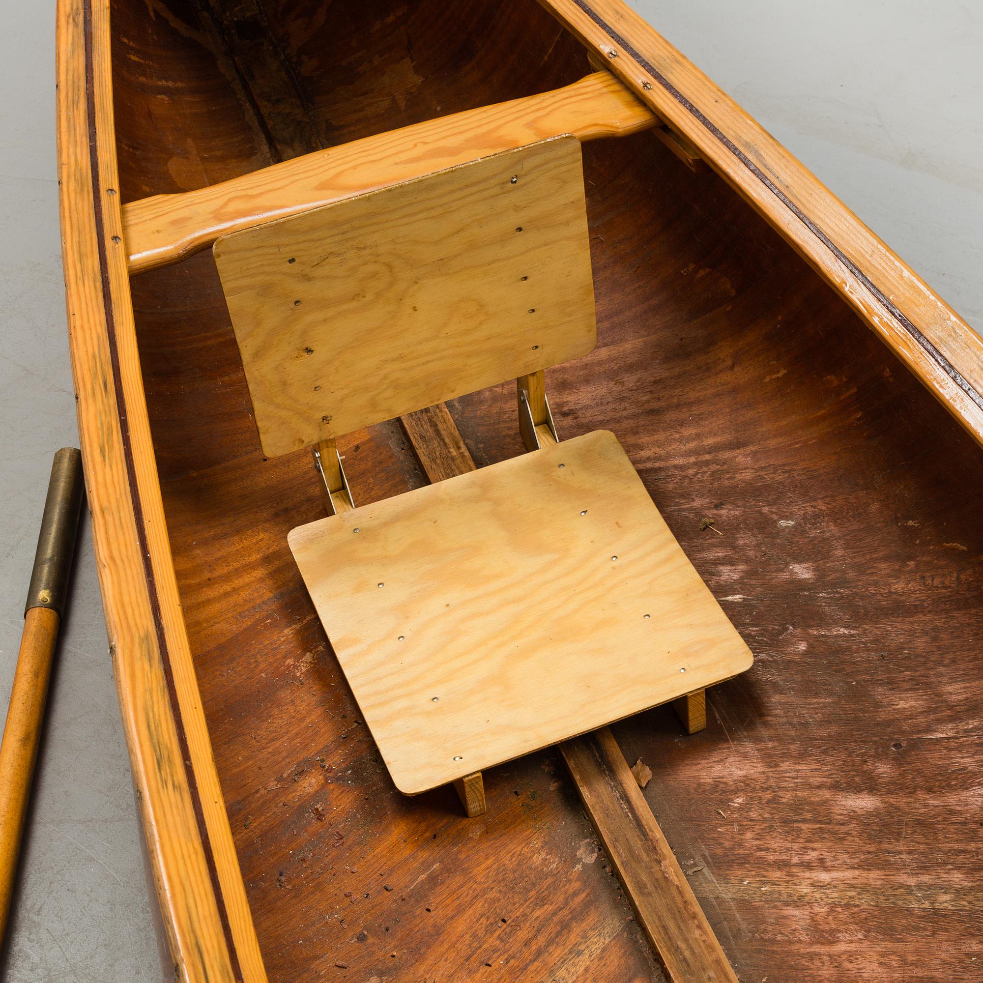 A CANOE. Manufactured by ABC, Kungälv (AB bröderna Claesson). 1960s. Signed with label.