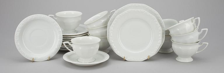 KAFFEKOPPAR med FAT och ASSIETTER, för 10 personer, porslin, Rosenthal, Tyskland 1900-tal.