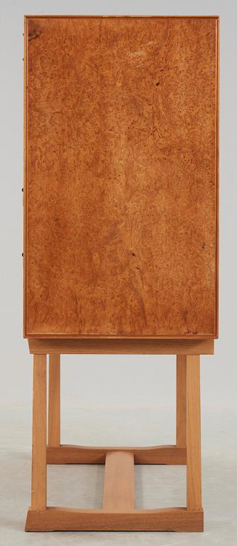 Josef Frank, A Josef Frank burrwood, mahogany and walnut cabinet 'Nationalmuseiskåpet', Svenskt Tenn, Sweden, model 881, 1960-70's.