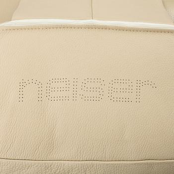 A reclininger, Neiser, contemporary.