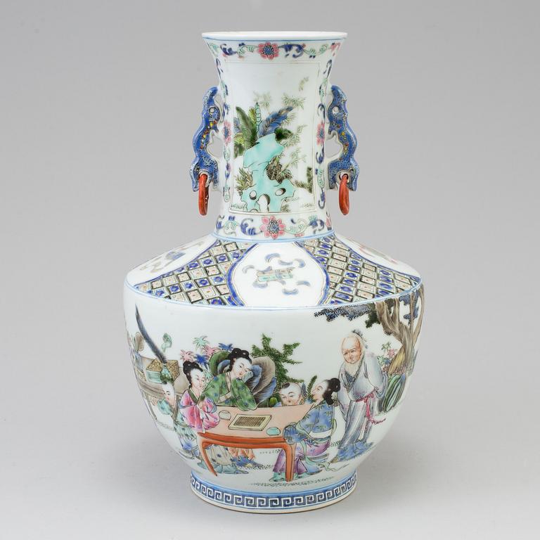 A chinese 20th century famille rose vase, republic style, with Qianlong six character mark.