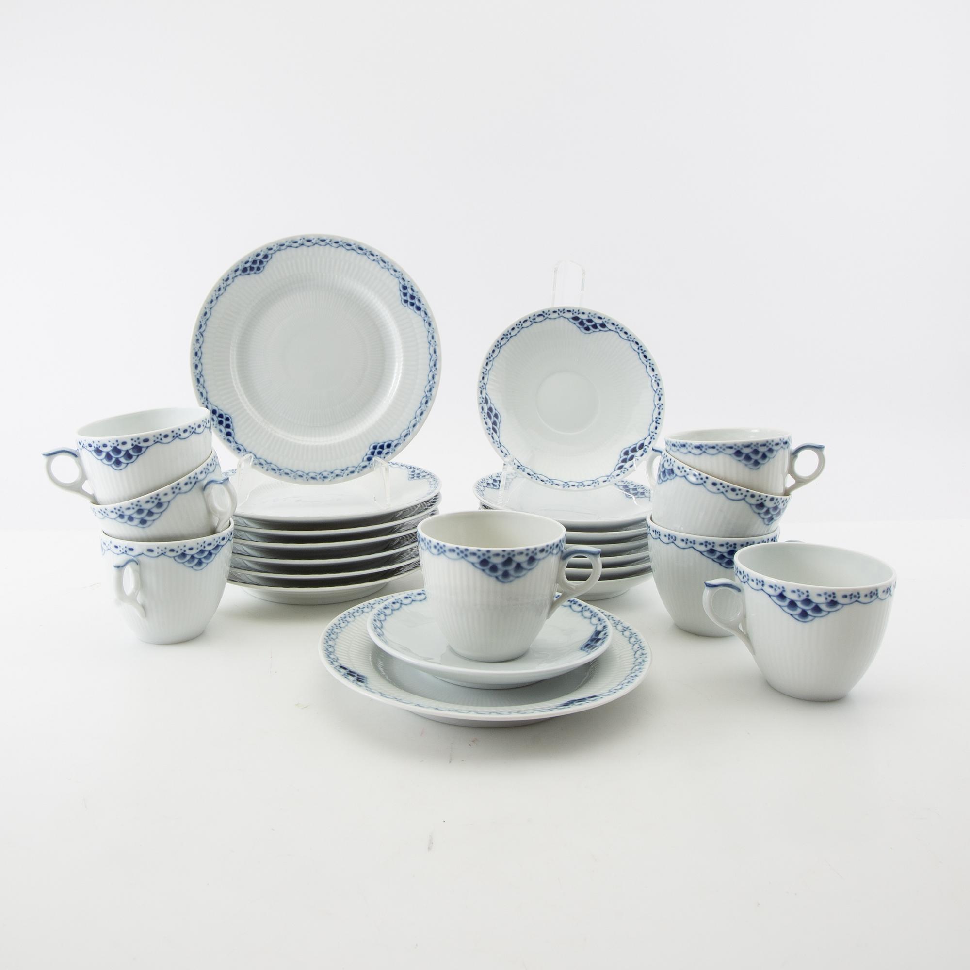 Service, 16 pcs "Princess", Royal Copenhagen, Denmark, late 20th century.