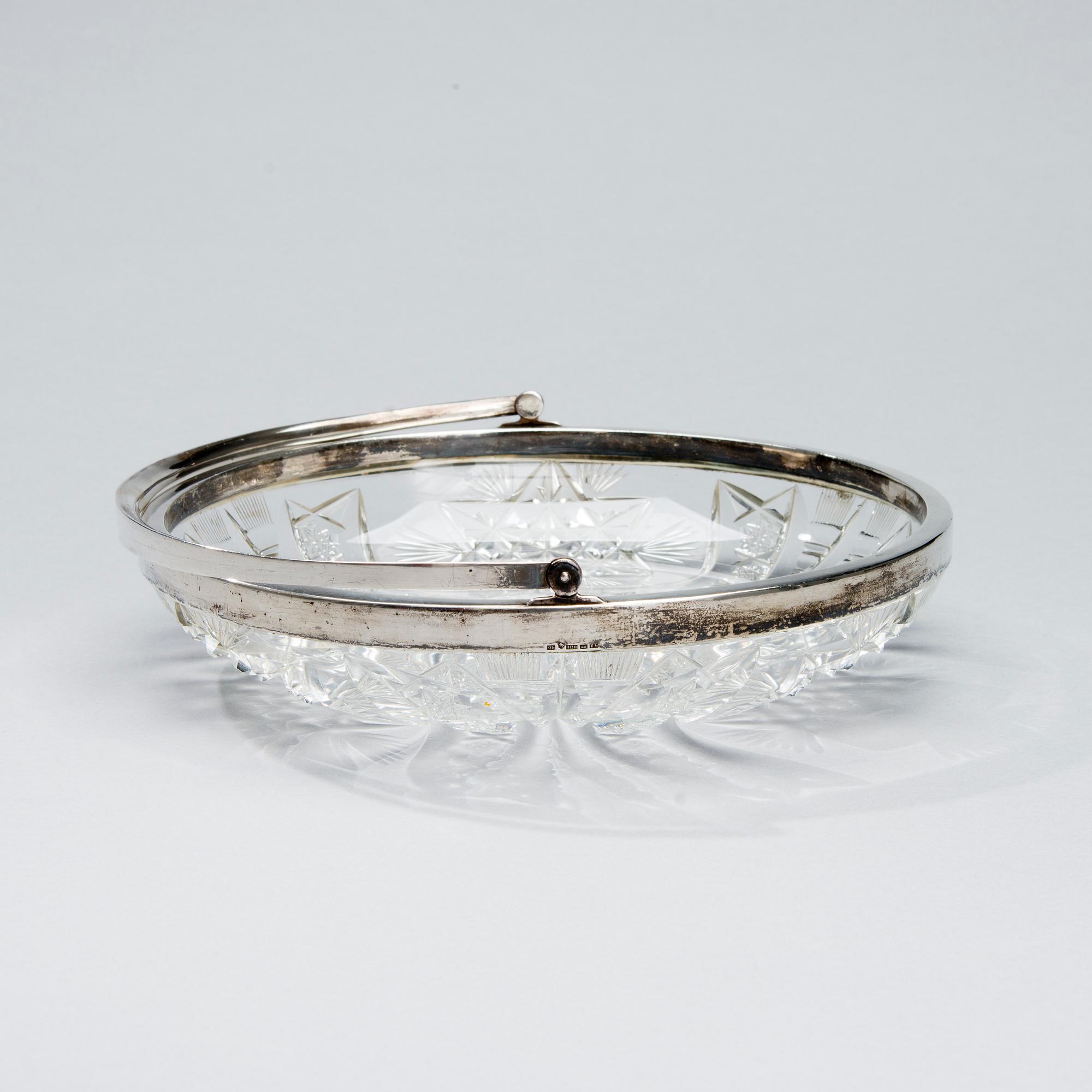SERVERINGSFAT, silver och kristall, Oskar Lindroos, Helsingfors 1925.