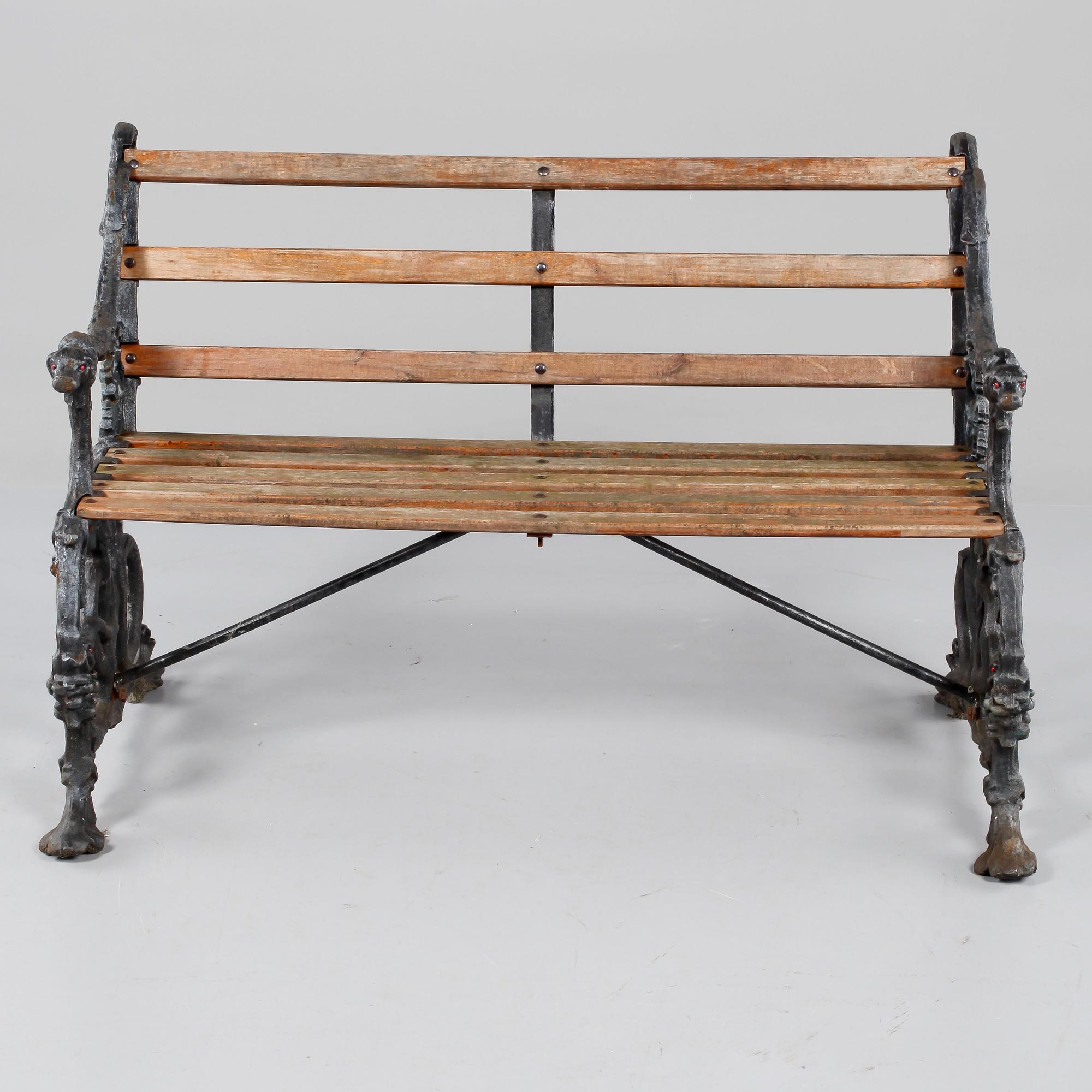 TRÄDGÅRDSSOFFA, gjutjärn, 1900-talets mitt.