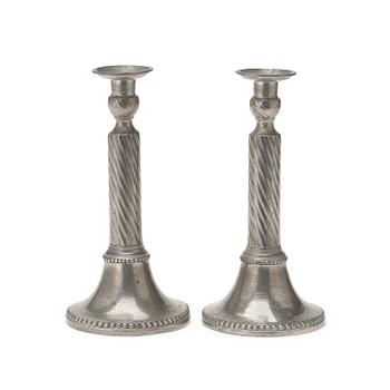 606. A pair of Gustavian pewter candlesticks by E P Krietz 1797.