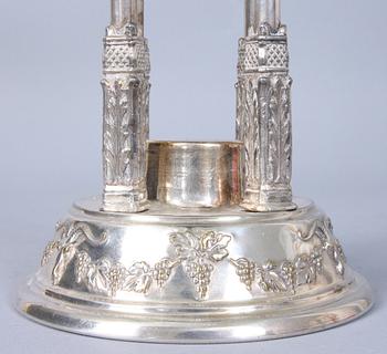 UPPSATSSKÅL, glas samt nyilver.