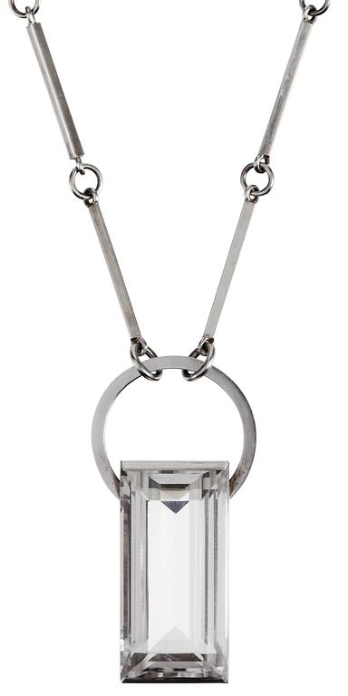 Wiwen Nilsson, A Wiwen Nilsson sterling and rock crystal pendant and chain, Lund 1966.