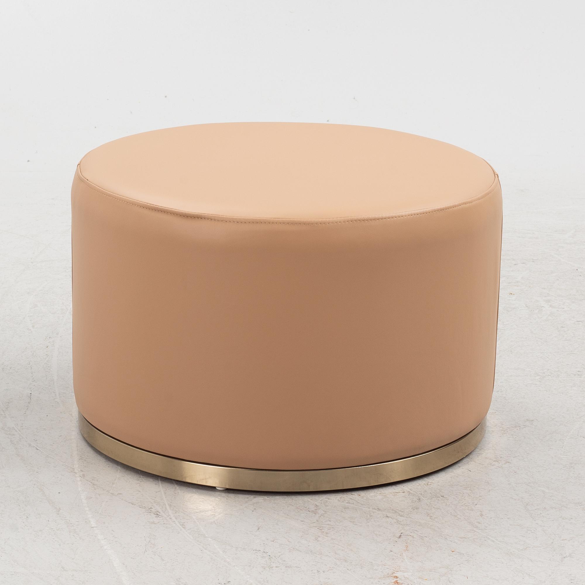 Sittpuff, "Cara", Ruth & Joanna, samtida.