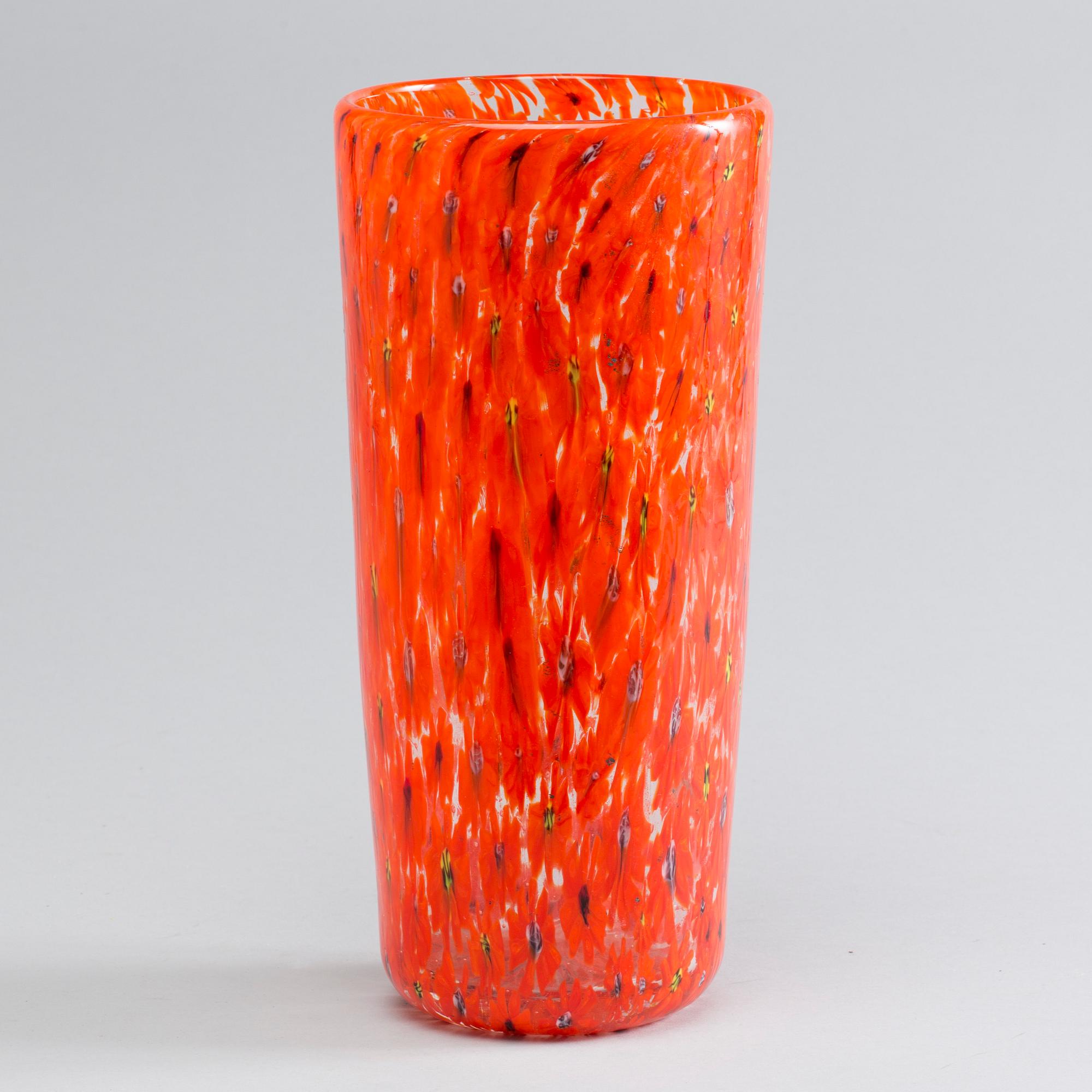A murrine glass vase by Vittorio Ferro for Fratelli Pagnin 1990-2000.